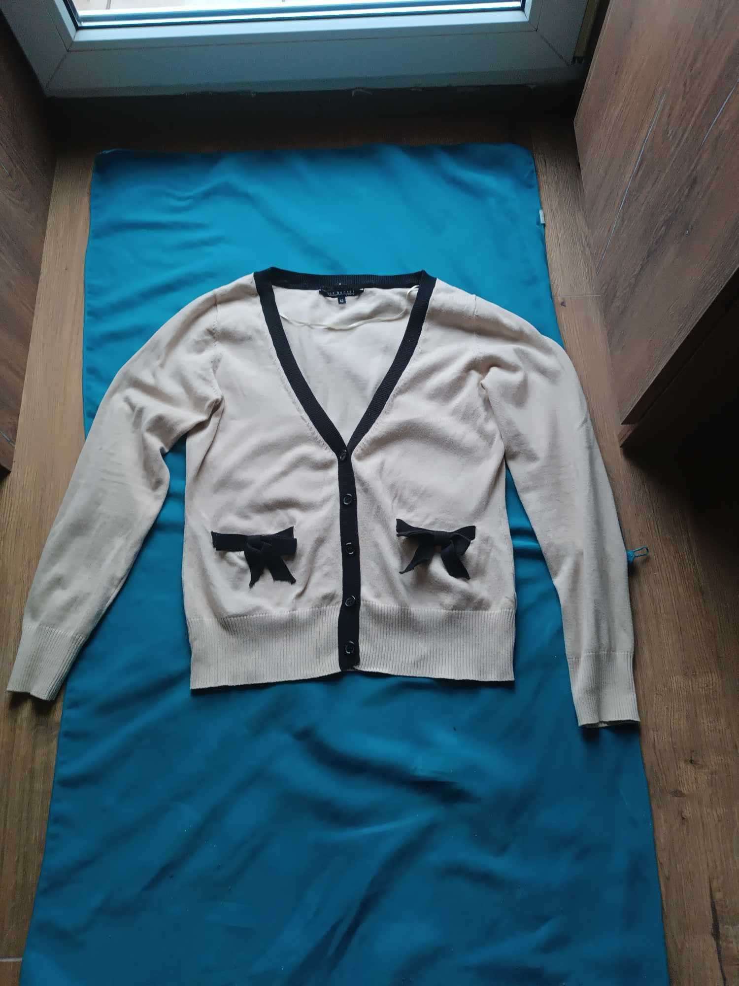 Piękny sweterek rozpinany z kieszeniami dekolt V - L/XL - "Top Secret"