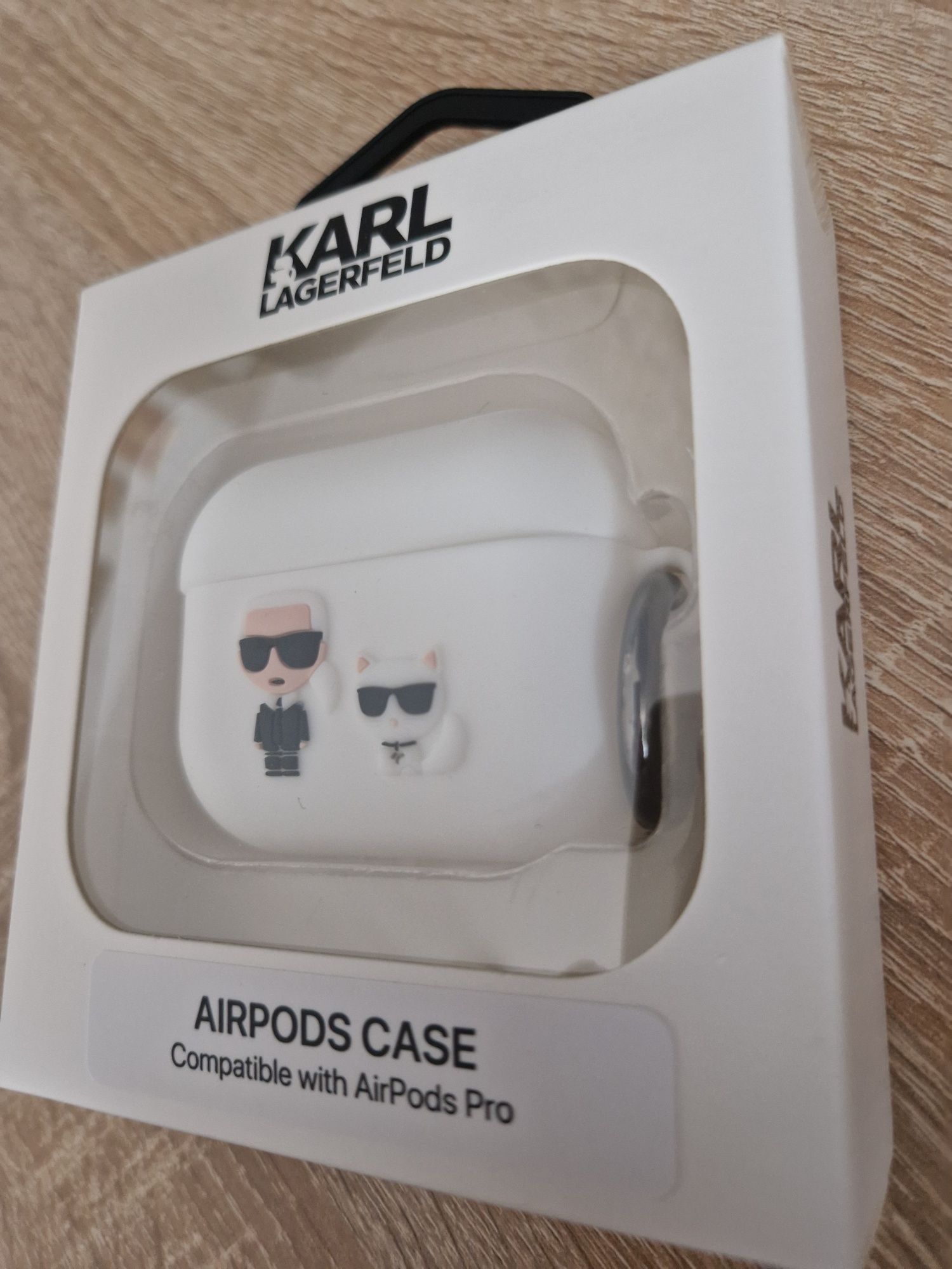 Oryginalne Etui KARL LAGERFELD Silicone Karl & Choupette AirPods Pro