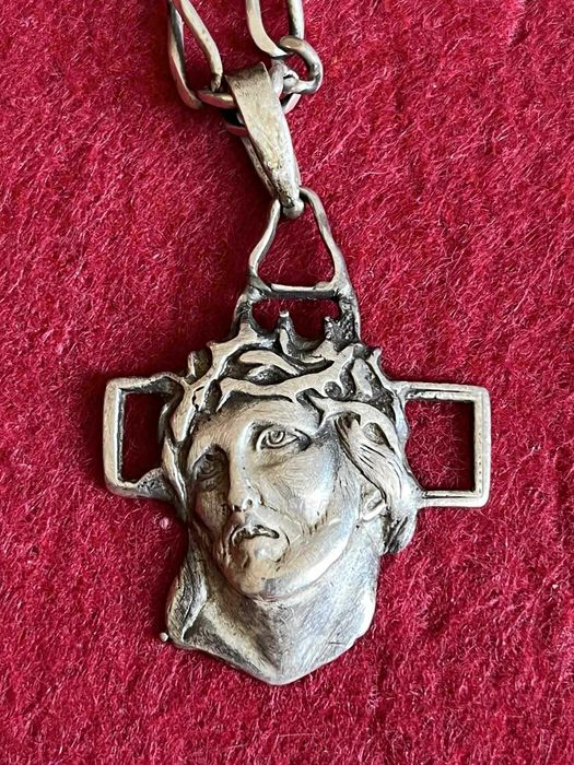 Piękny srebrny komplet 925 - Jezus Pasyjka i Łańcuszek