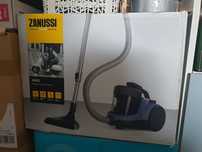 NOWY Odkurzacz bezworkowy Zanussi 700W mocny