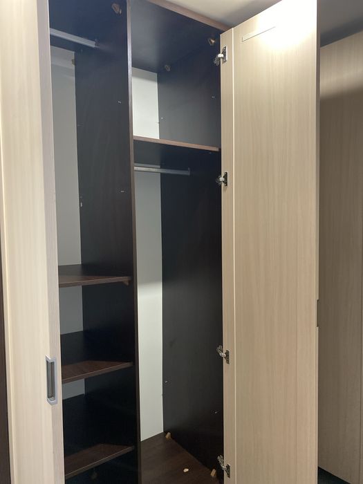 Szafa  wys 230 szer 60 cm stan dobry dl 160