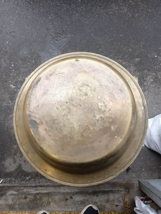 Бронзовый тазик для варенья.