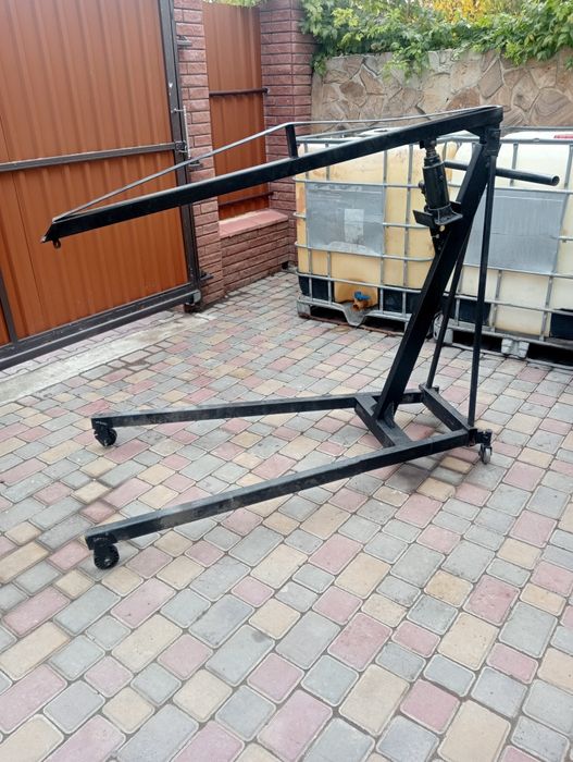 Подкатной гидравлический кран.