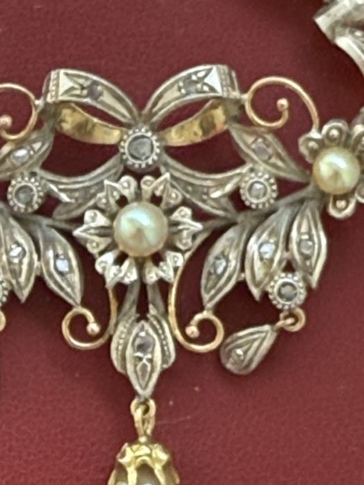 Colar em ouro 19.2 kt e prata , sec XX