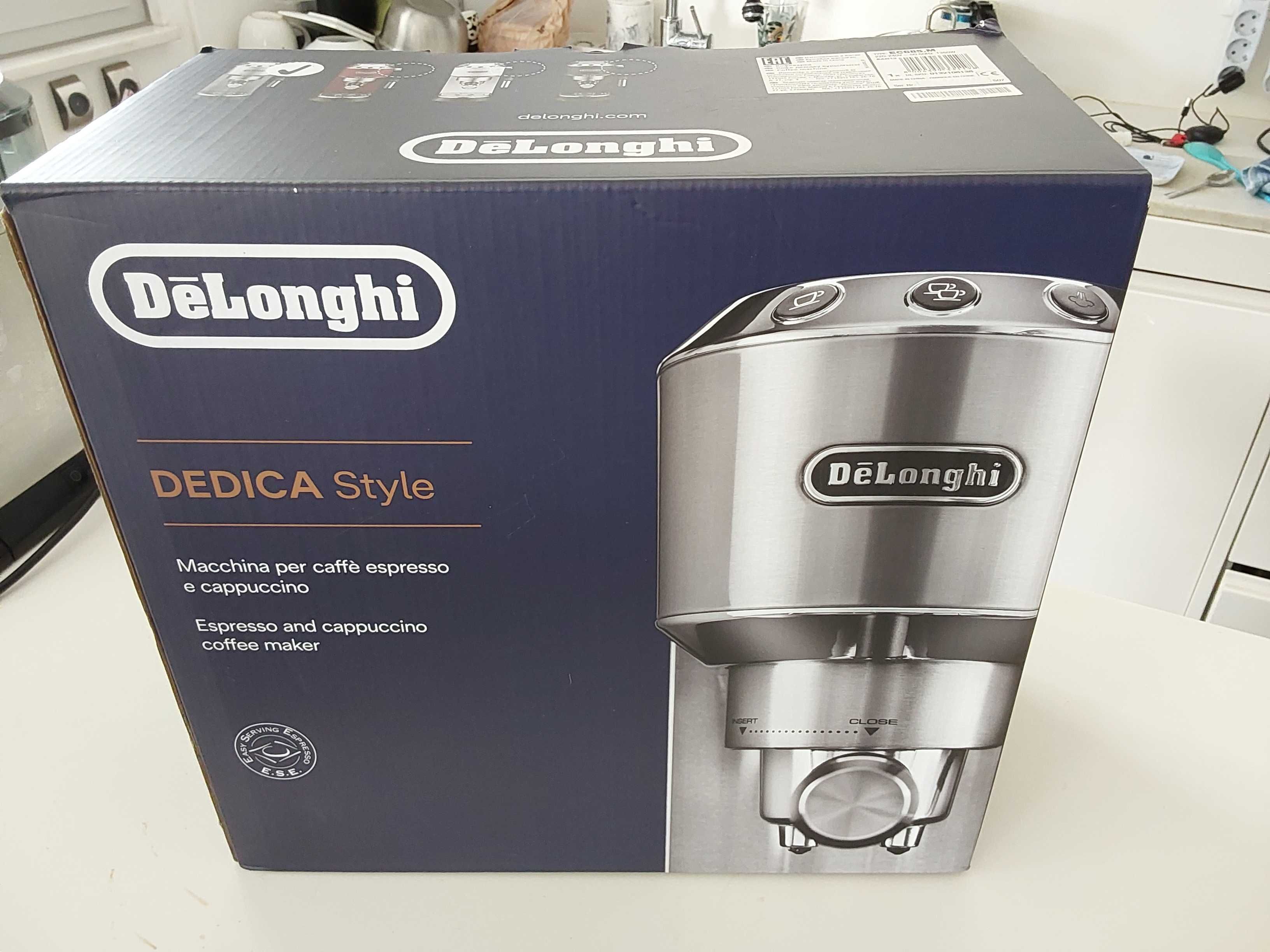 Macchina per caffè esoresso e cappuccino