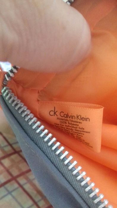 Calvin-Klein torba na laptopa