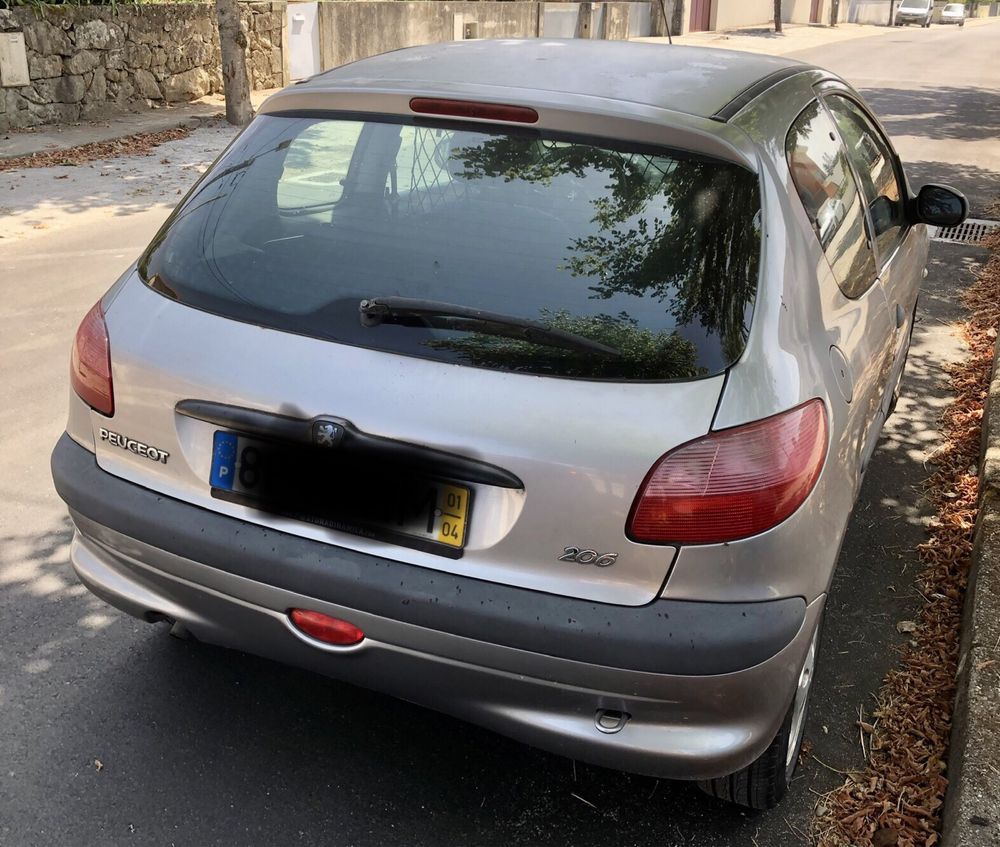 Peugeot 206 ano 2001