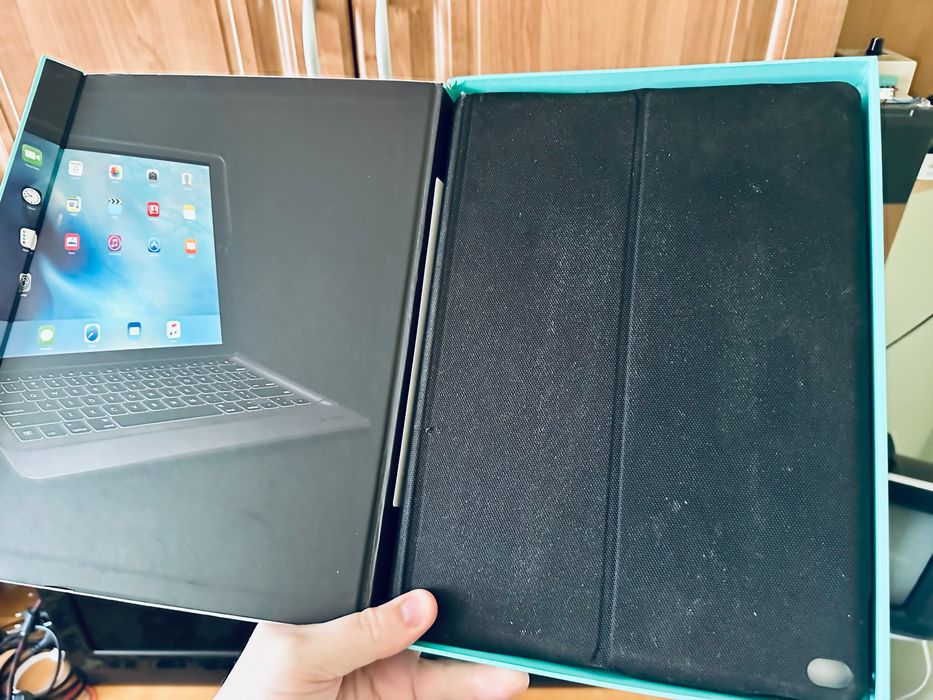 Клавиатура Logitech для Apple iPad Pro 1 12,9 Smart Keyboard
