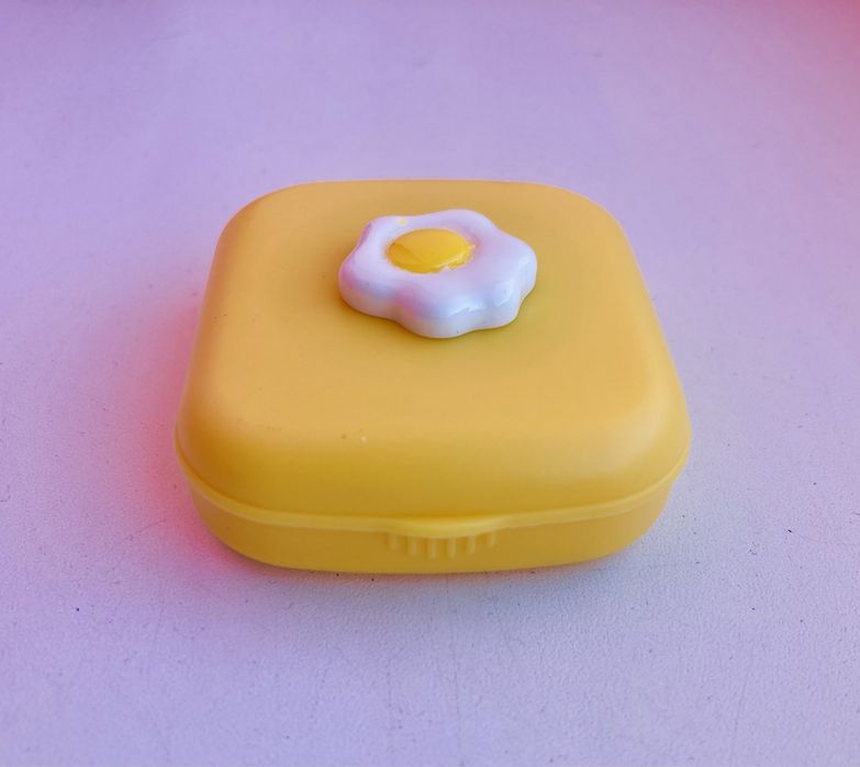 Дорожній набір для зберігання контактних лінз