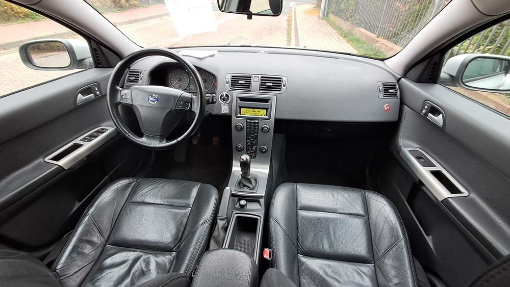 Volvo v50 2,0 benzyna ,klima ok ,super stan. Hak.2x koła