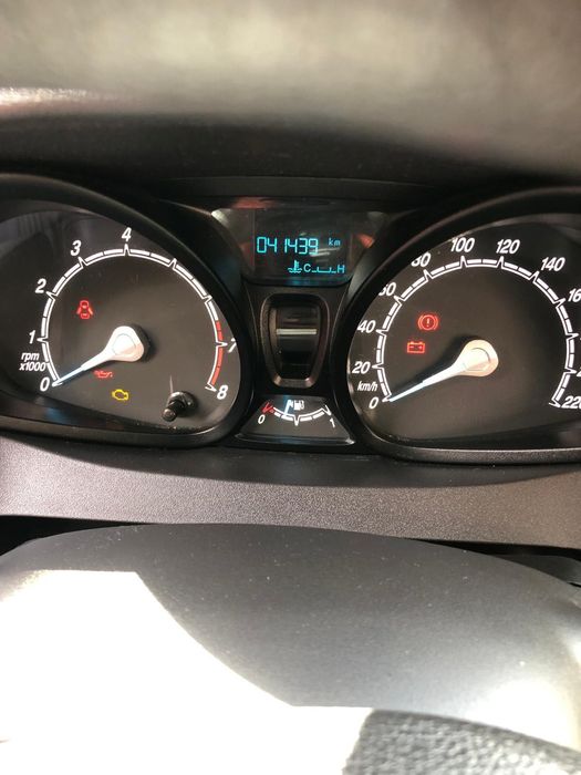 Ford Tourneo Courier 1.0 EcoBoost Ambiente