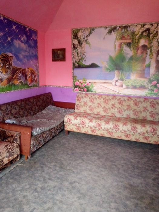 Дом маленький  со всеми удобствами конеч 16 марш от хозяина