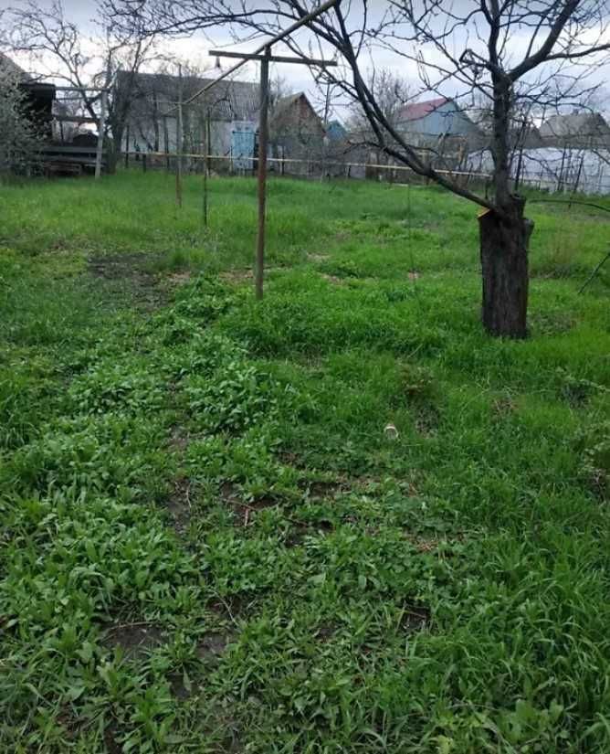 Продам домик с коммуникациями на Ленпоселке!