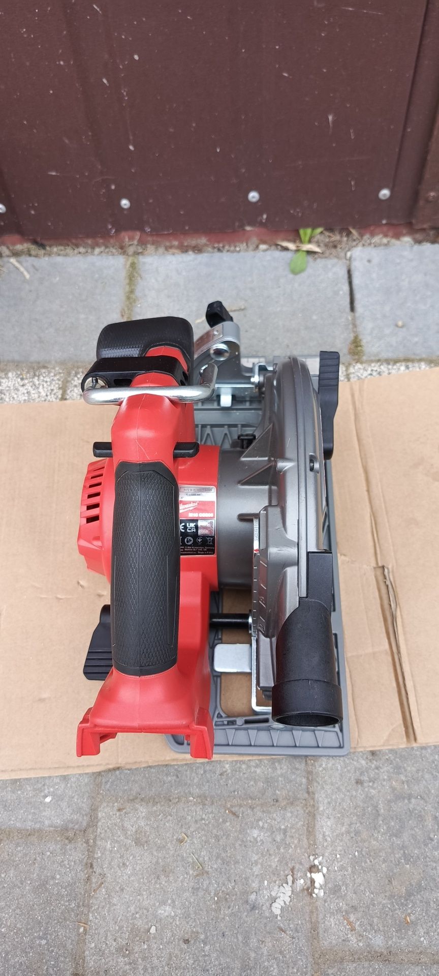 Pilarka tarczowa Milwaukee m18 ccs66