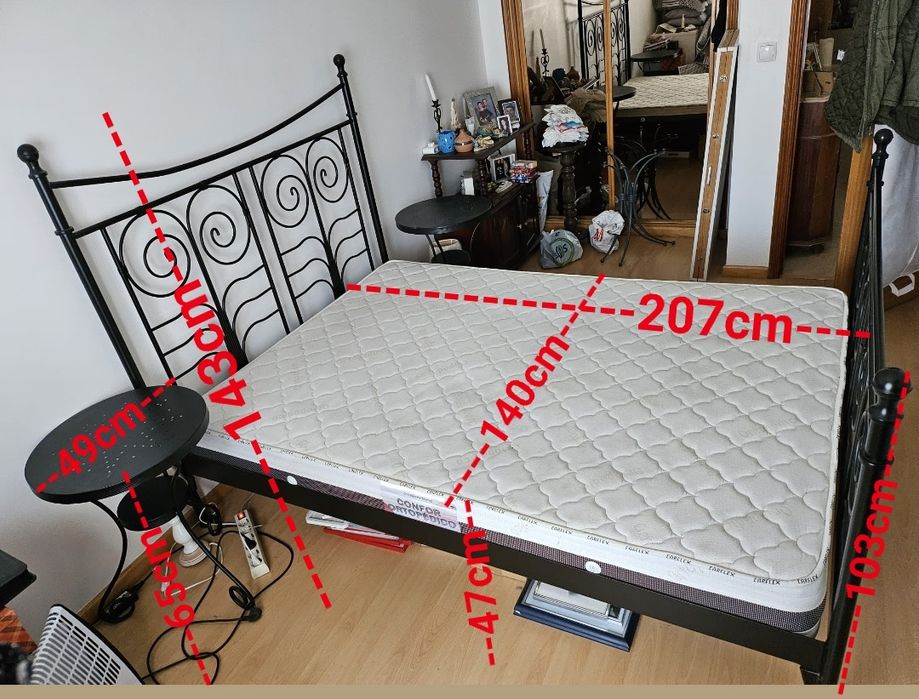 Cama de casal em ferro, casa quarto apartamento vivenda carro