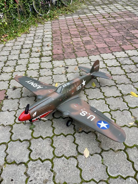 Model Samolot RC P40 Warhawk Nitro