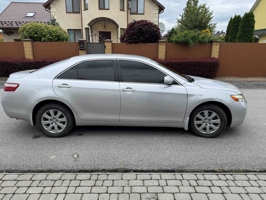 Продам Toyota Camry 2007-2008