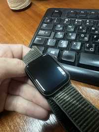 Apple watch SE. 44 space grey и Apple watch 3 42 мм по одной цене
