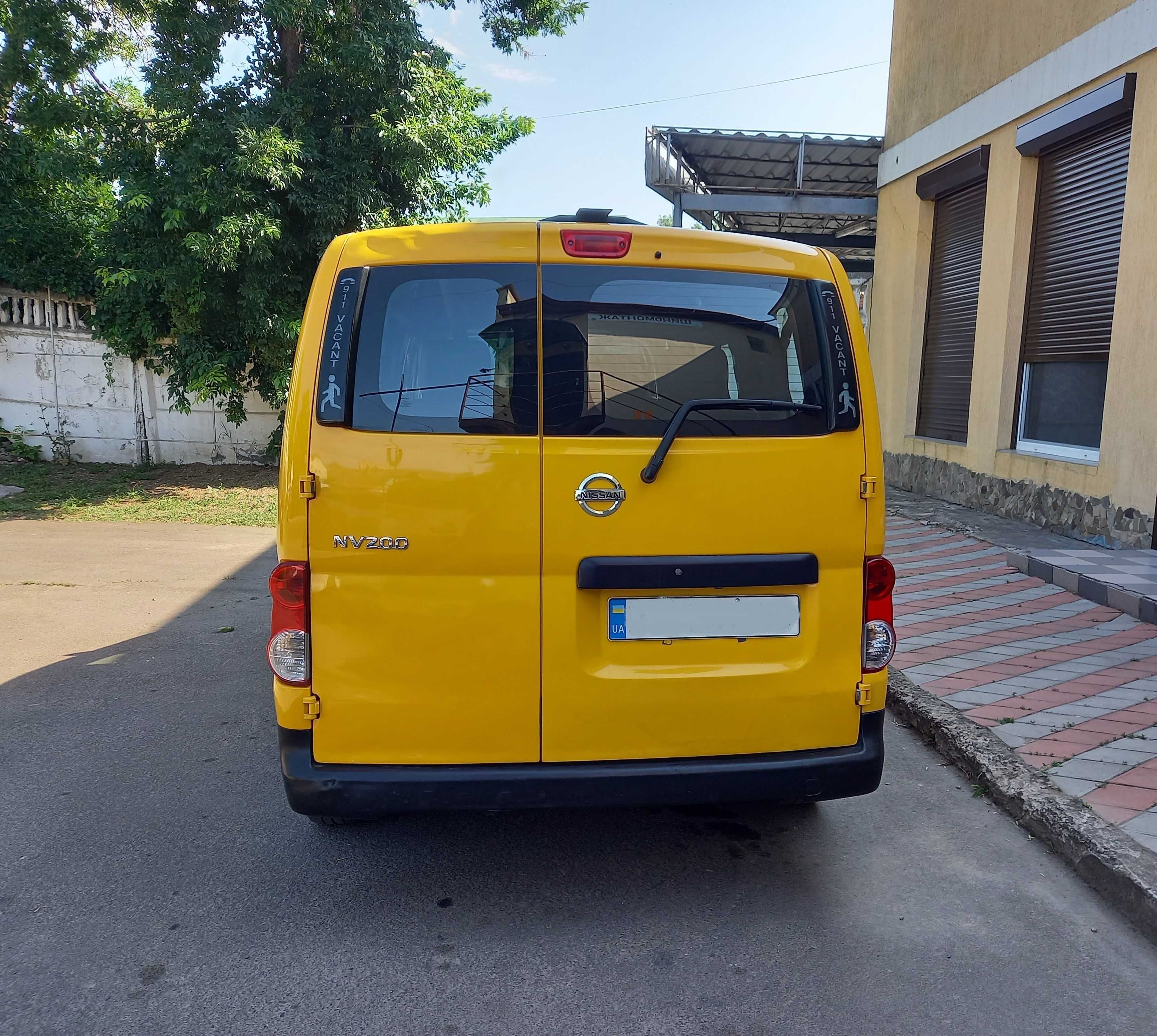 Микроавтобус пассажирский Nissan NV200 Taxi NY