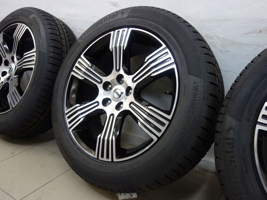 5x108 235/55R18 Koła zimowe Volvo OE XC40 Continental Nowe