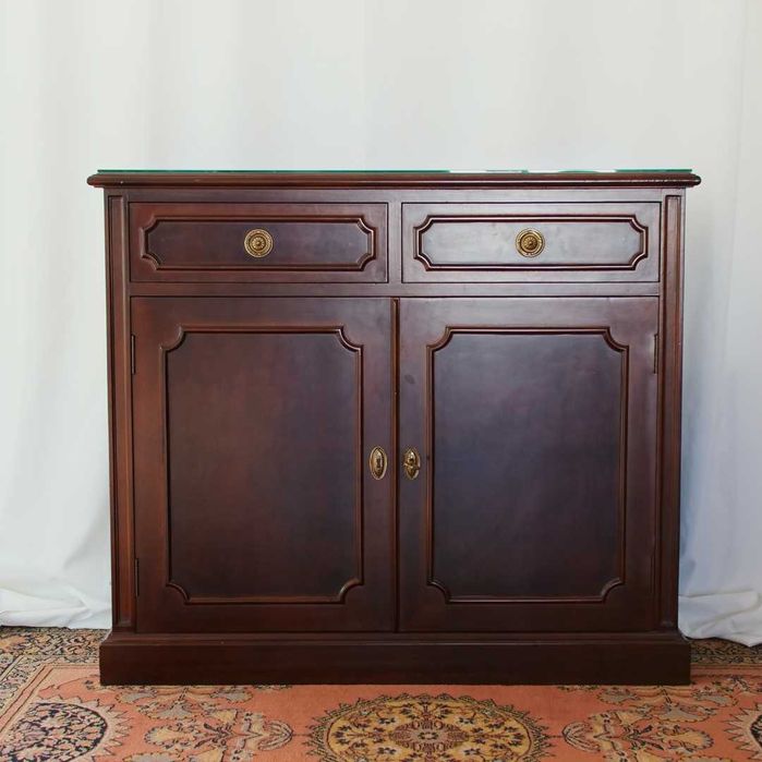 Móvel de apoio vintage em madeira de mogno e raiz