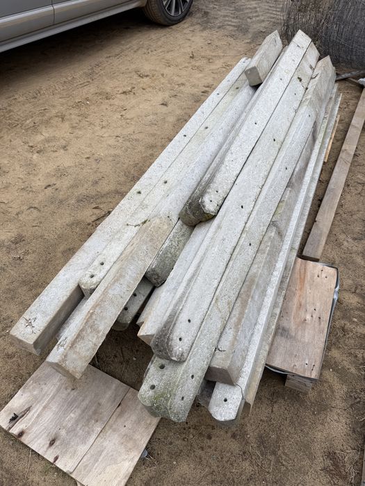 Słupki betonowe 30szt