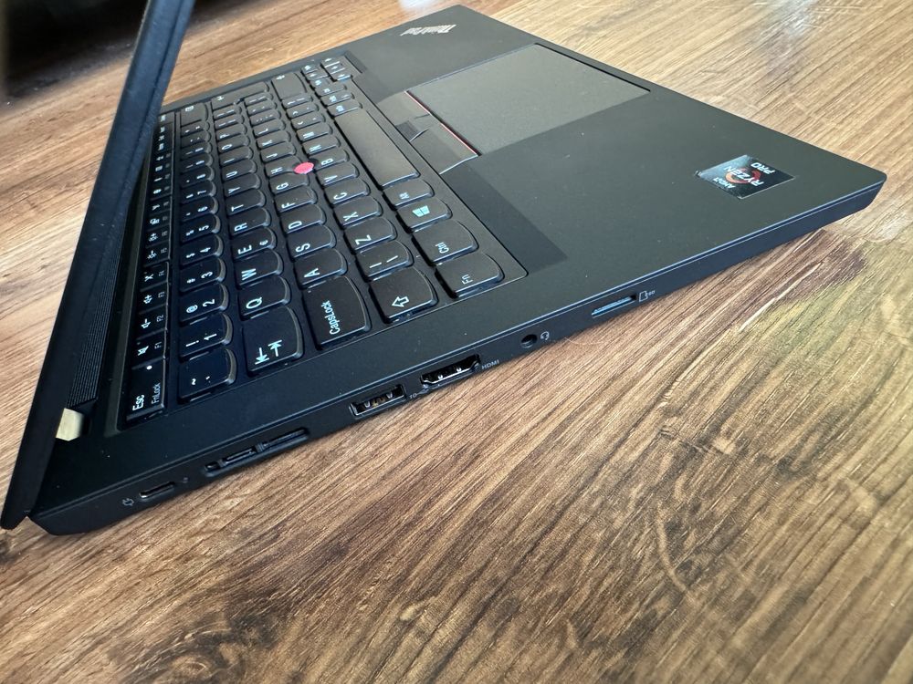 Laptop Lenovo ThinkPad T495 RYZEN 3PRO 3300U/8GB/256SSD/14,1"FHD/SC