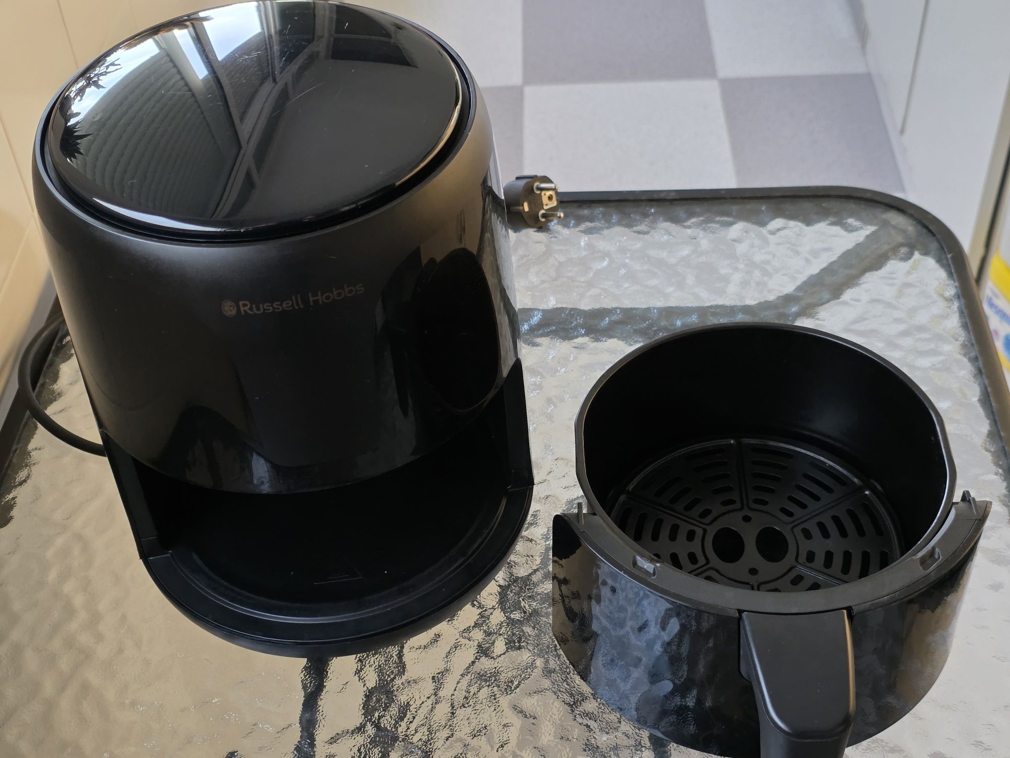 Fritadeira Airfryer Russell Hobbes