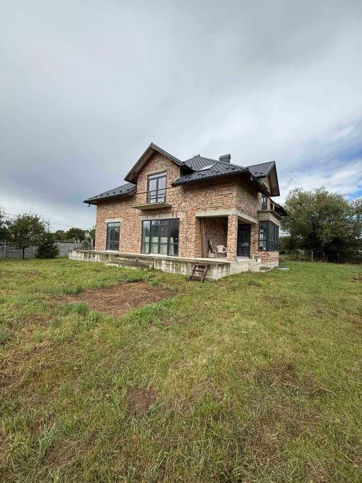 Продаю будинок в Старому Лисці