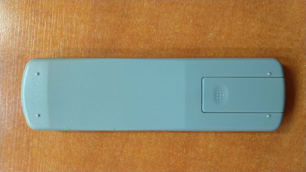 Pilot firmy TEAC rc-966