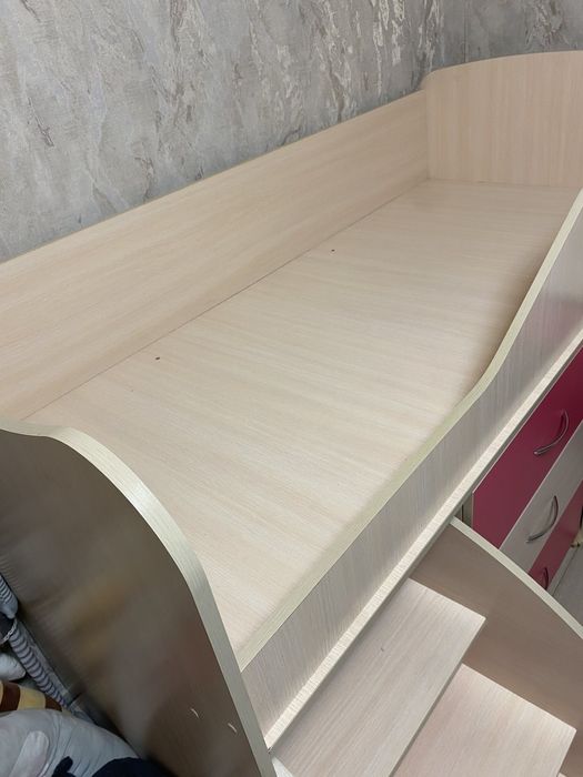 Ліжко трансформер