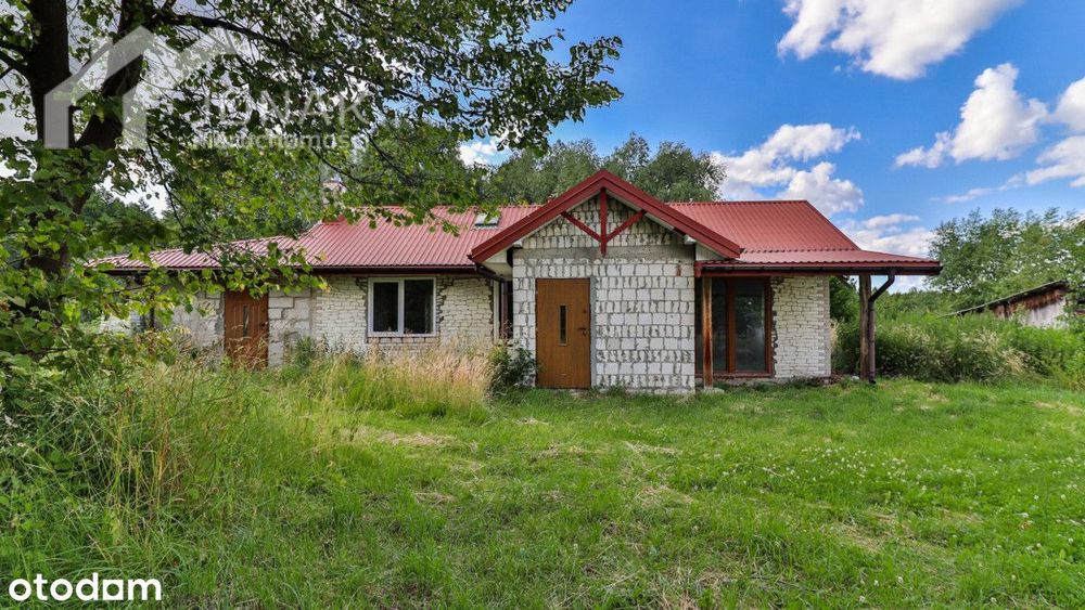 Dom wśród natury we wsi Krobonosz