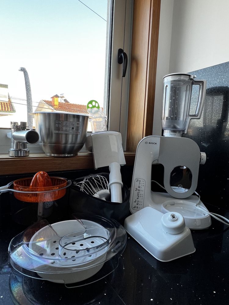 Robo de cozinha Bosh