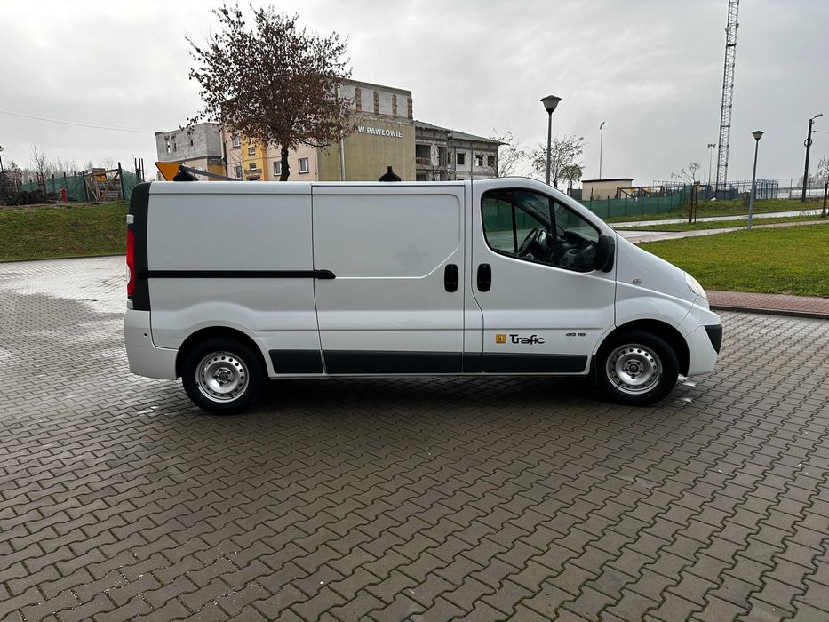 Renault Trafic 2.0 115_Long_L2h1_Klimtronic_Super Stan