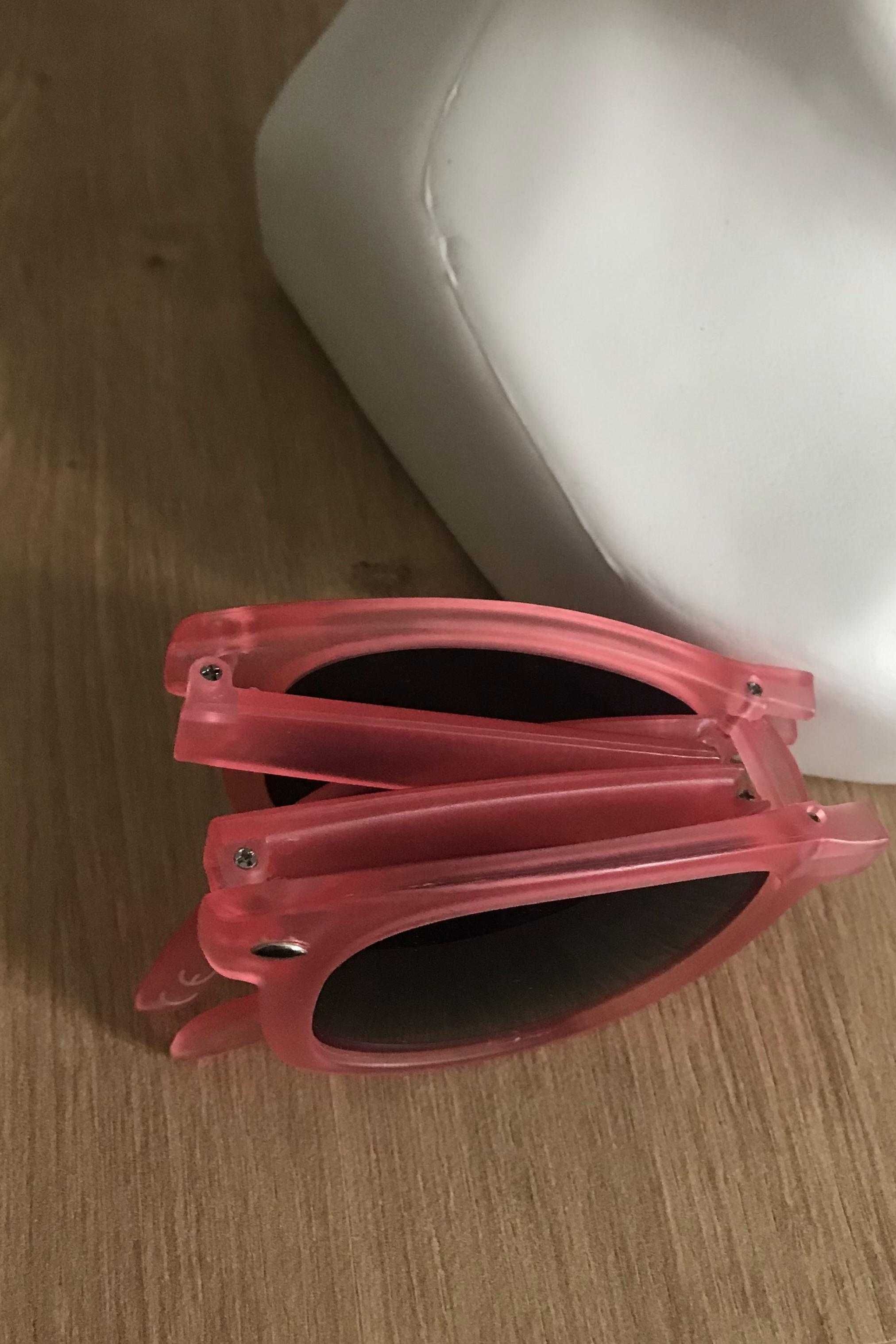 Składane różowe okulary przeciwsłoneczne małe wady