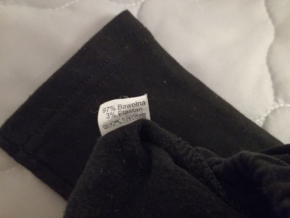 Czarne legginsy, delikatnie ocieplone, skórzane wstawki, r. 116