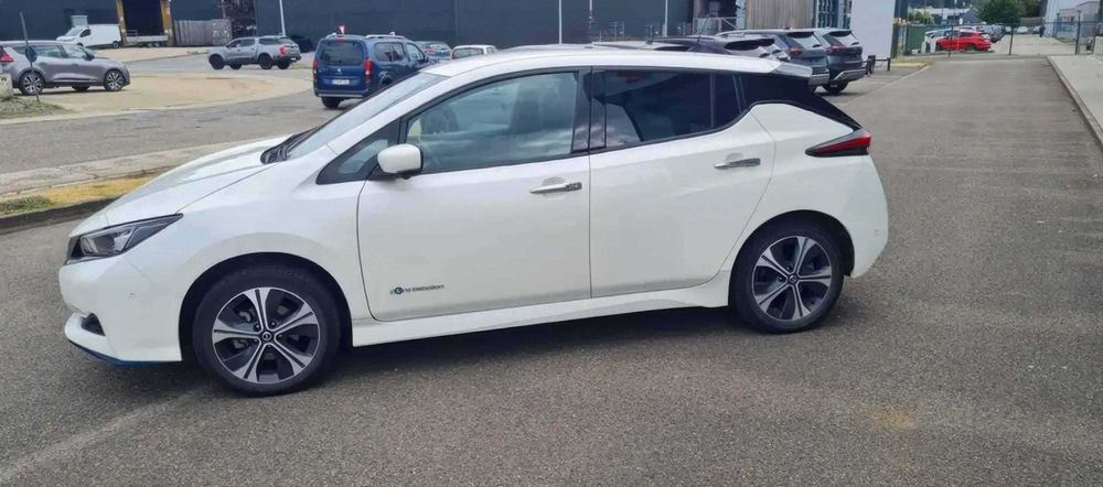 Nissan Leaf      2020