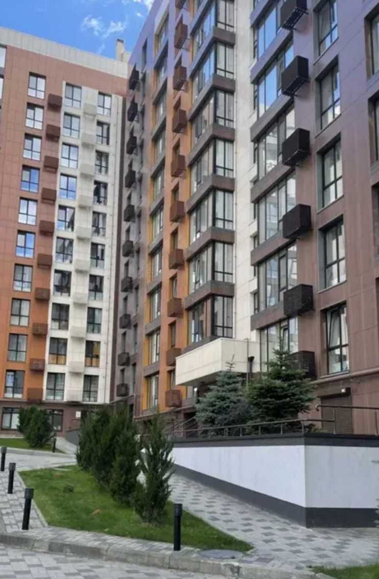 Продам 2х кімнатну квартиру ЖК Жуковський Нагорний Парк Шевченко Центр