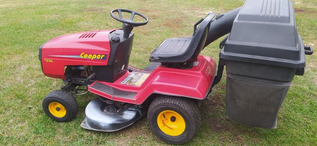 Kosiarka Traktorek z koszem 12HP briggs stratton