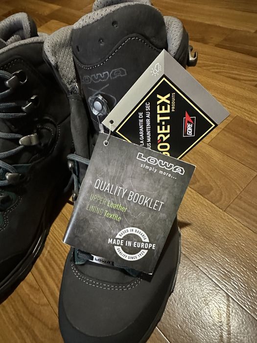 Трекинговые ботинки Lowa Mauria Gore-Tex Ws