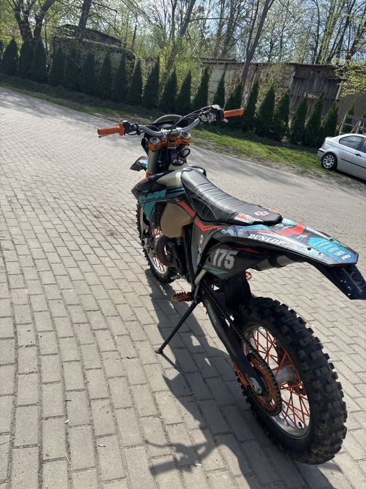 KTM EXC 250 enduro/supermoto