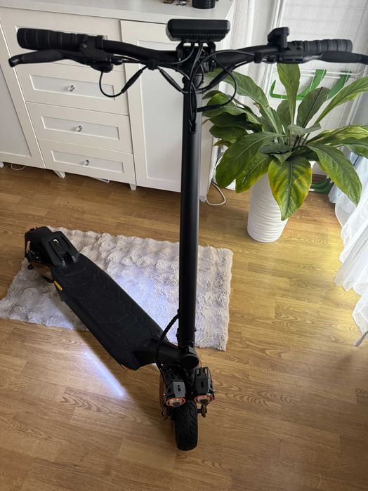 Hulajnoga elektryczna Ruptor R3 V3 800W 75km 10