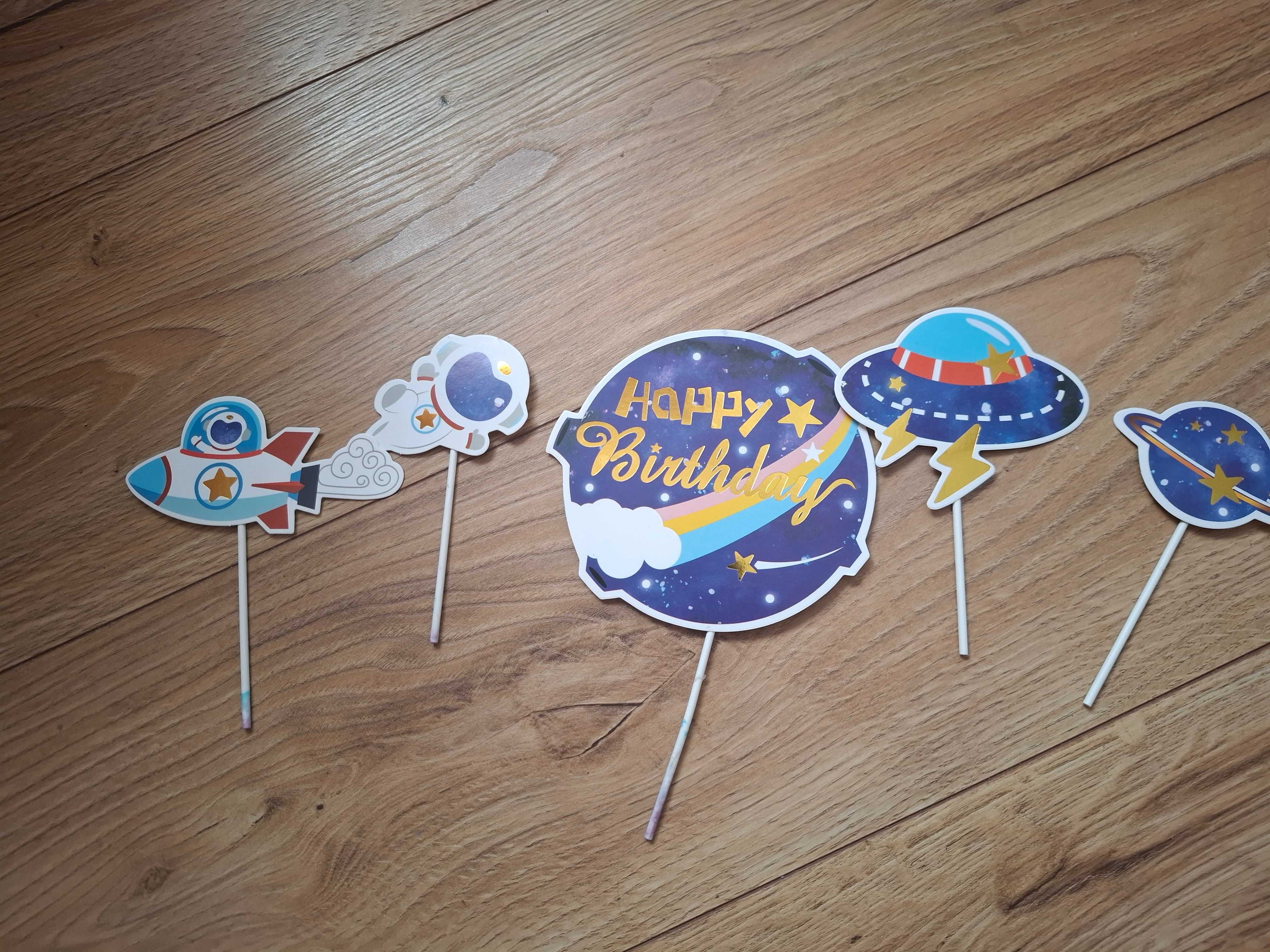 Topper na tort,kosmos,planety,zestaw
