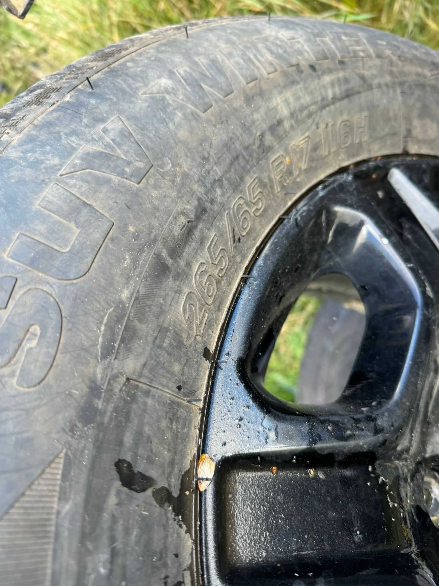 Opony zimowe 17" terenowe suv Vinter 2021 rok 265/65/17