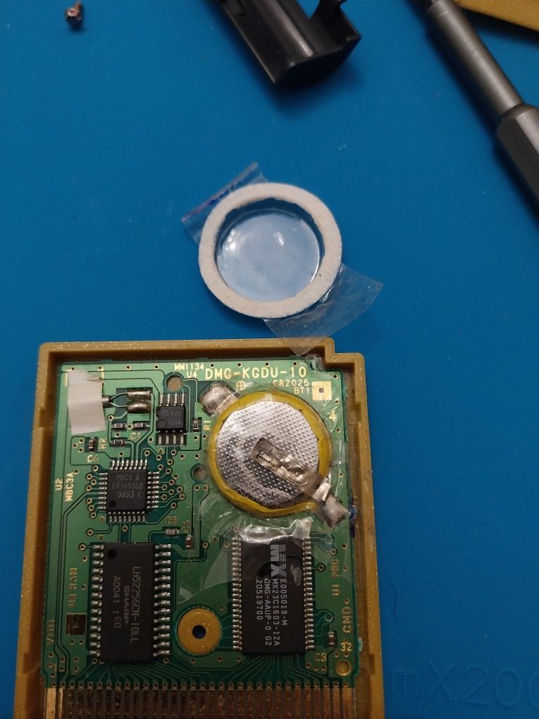 Manutenção de consolas gameboy