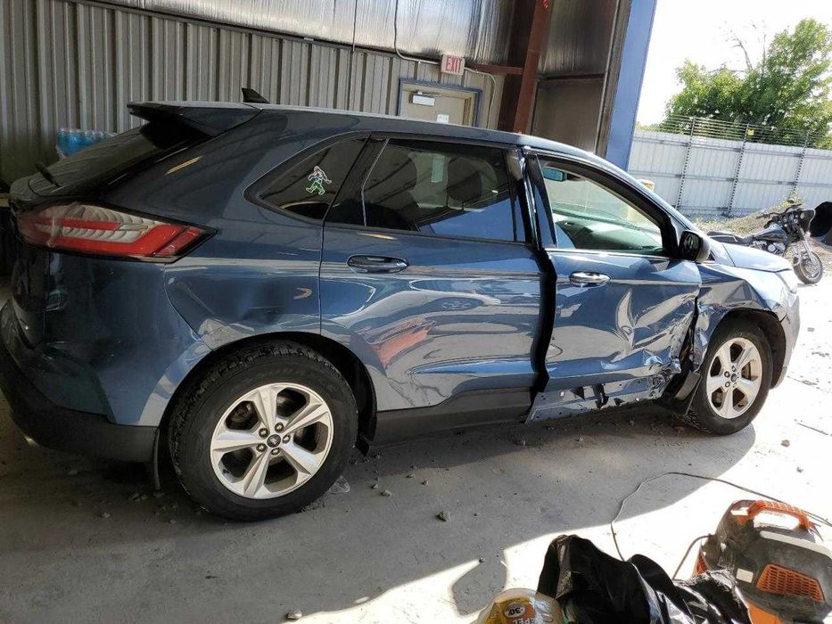 2019 Ford Edge SE 4wd вже в порту Каліфорнія