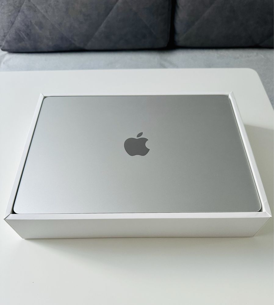 Macbook Air 2022 M2