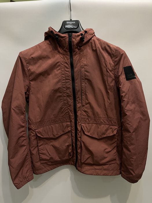 Вітровка Jack Wolfskin