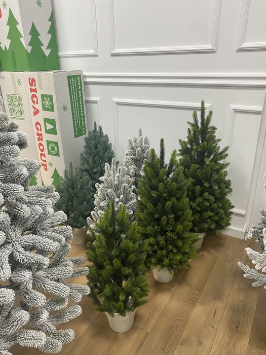 Ялинка штучна лита, гірлянда, віночок