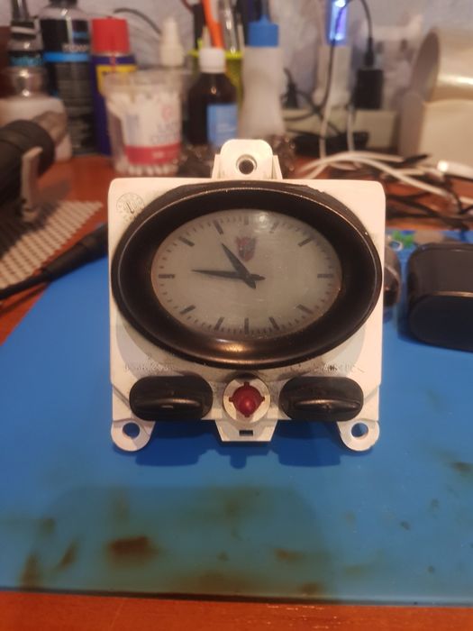 Часы ford escort  coupe